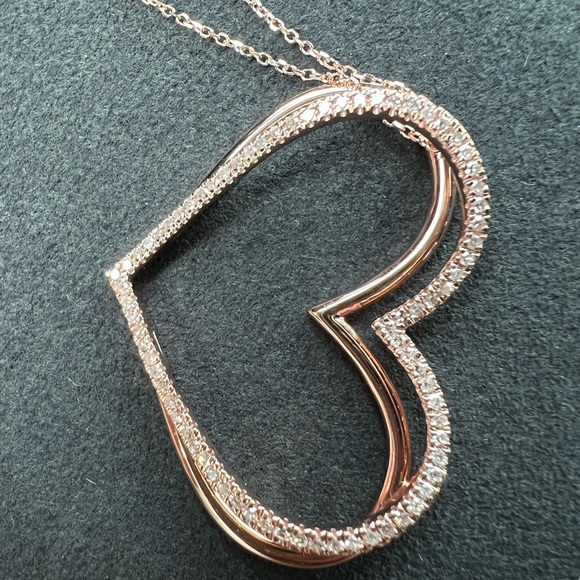 Vera Wang Rose Gold Kindred Heart Diamond Necklace - Picture 4 of 5